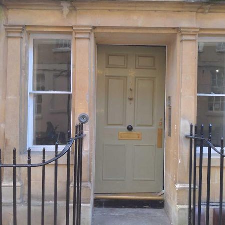 Appartamento Pass The Keys Stylish 2 Bed Eco Flat In The Heart Of Bath Esterno foto