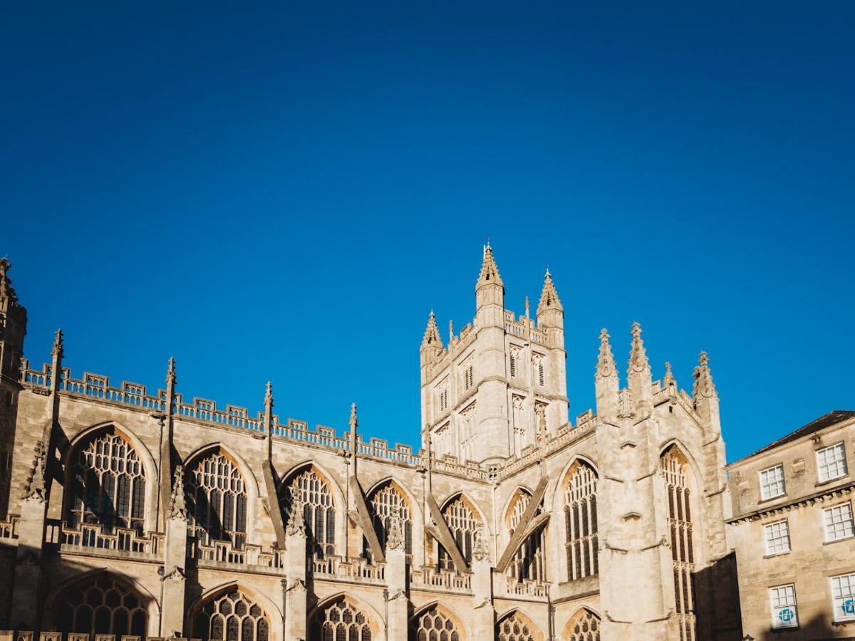 Appartamento Pass The Keys Stylish 2 Bed Eco Flat In The Heart Of Bath Esterno foto